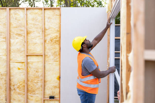Best Fiberglass Insulation  in Moosic, PA
